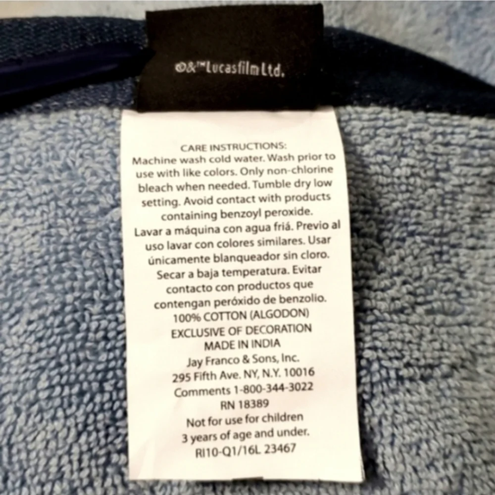 Disney Star Wars Embroidered Darth Vader Blue Bath Towel New with Tags